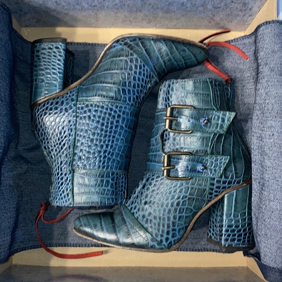 Freebird by Steven Joey Turquoise Croco Boots Size 6 LIKE NEW - Picture 9 of 12